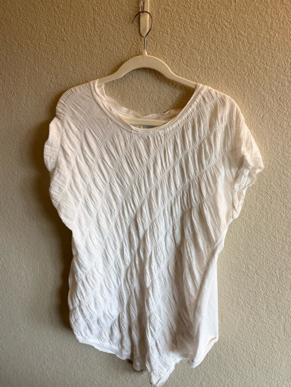 Sundance Women's XL White Textured Short Sleeve Asymmetrical Front Cotton Top - Picture 2 of 8